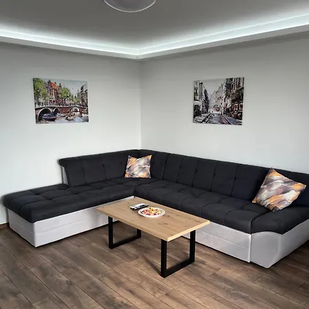Mojmilo Olympic Apartment *